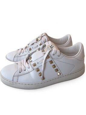 Valentino Garavani Rockstud Untitled Sneakers